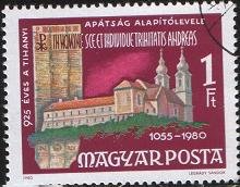 Марка Венгрии "925 лет аббатству Тихань  " (1980) сто №45