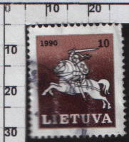 Почтовая марка Литвы "Рыцарь 0.10" (1990)