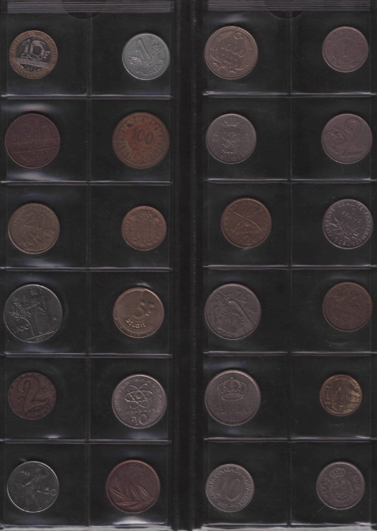 Набор монет в ластиковом листе (24 монет) #3